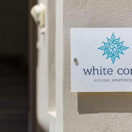 White Coral Lejlighed