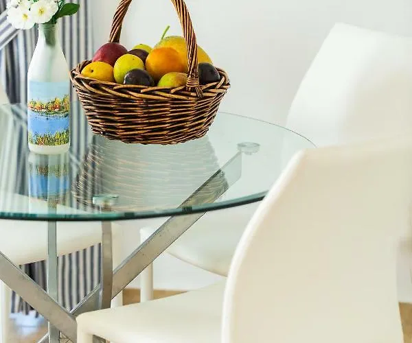 Апартаменти White Coral Ретимно (Крит)