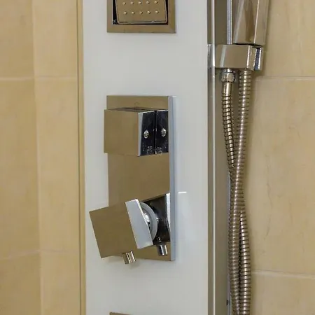 White Coral 公寓 *