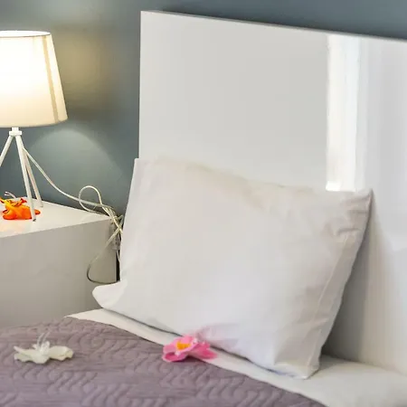 White Coral 罗希姆诺